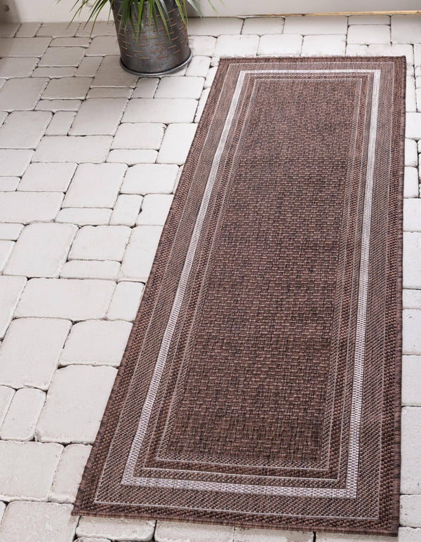 Unique Loom Outdoor Soft Border Rug (2' x 6' Runner - Brown)